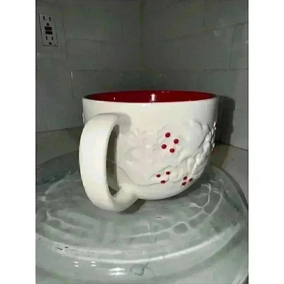Starbucks 2008 Coffee Mug Cristhmas Doves Holly Berry White Red - Picture 9 of 11